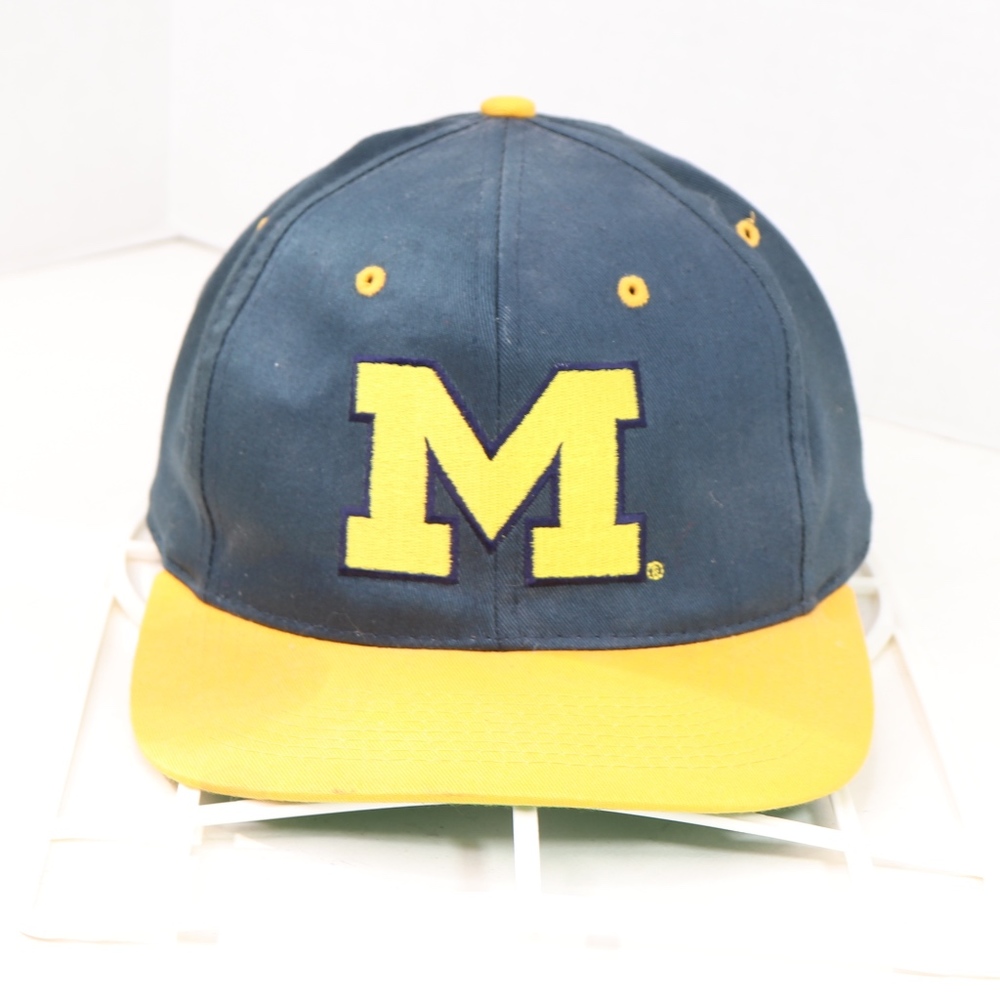 Vintage 90s Michigan Wolverines Snapback Hat Cap